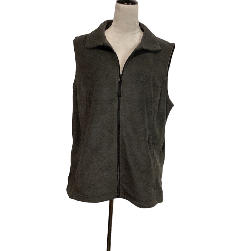 Columbia grey fleece vest gorpcore winter sports cozy soft warm turtlene…